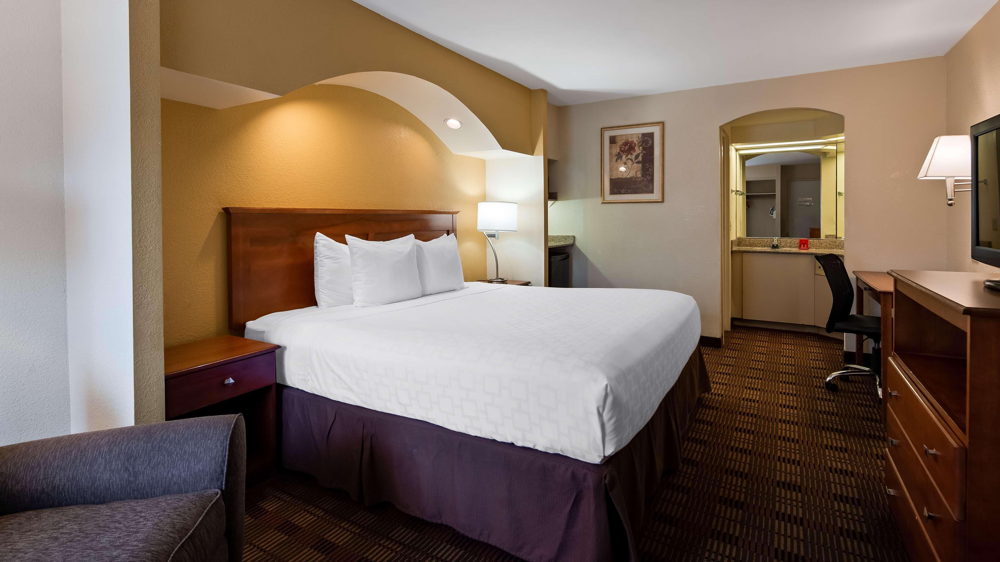 SureStay Hotel by Best Western East Brunswick Exterior foto