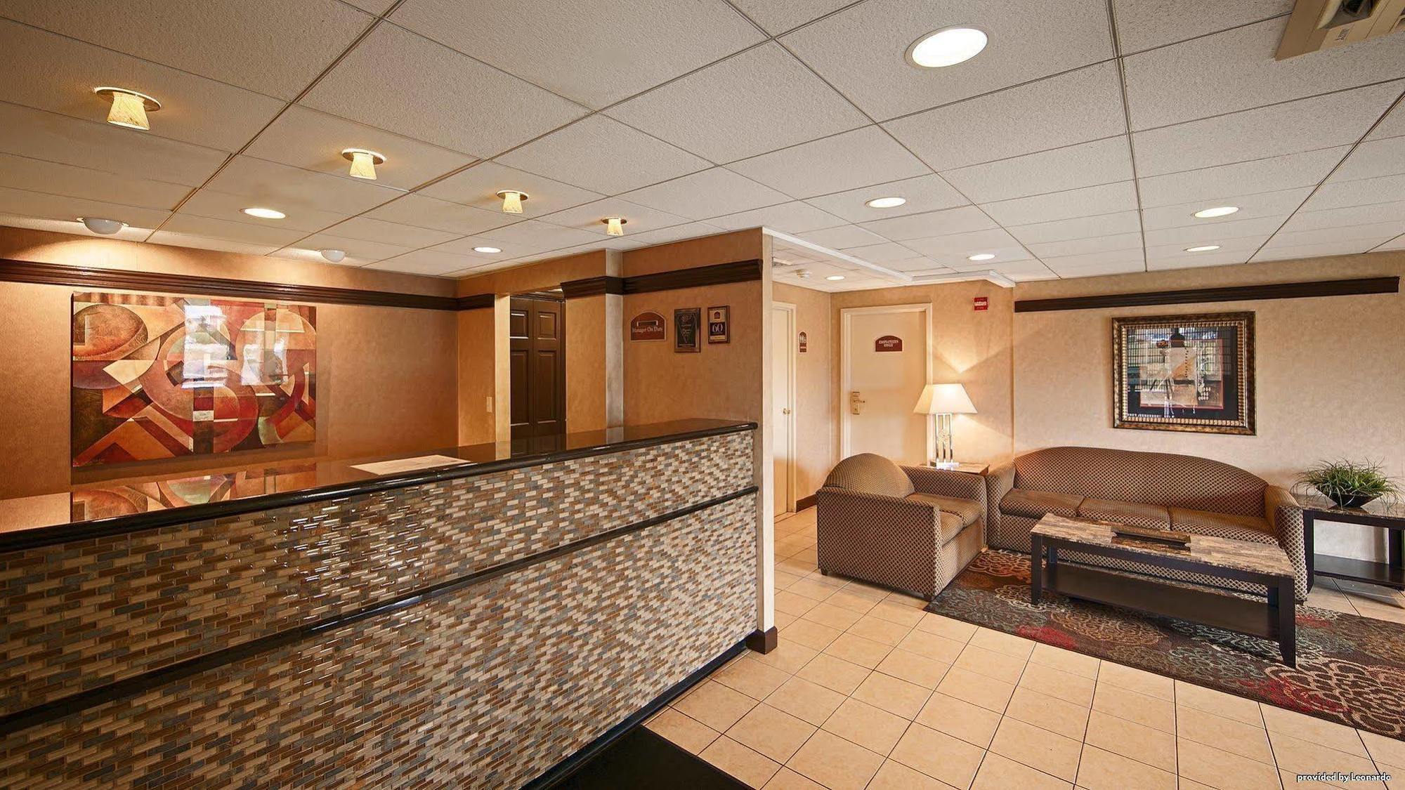 SureStay Hotel by Best Western East Brunswick Exterior foto